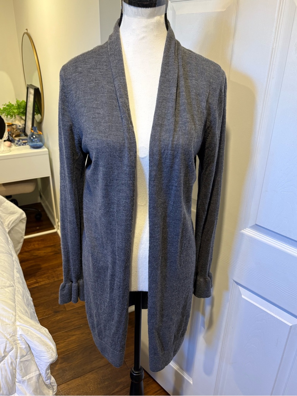 Cynthia Rowley 100% Merino Wool Longline Cardigan Grey L